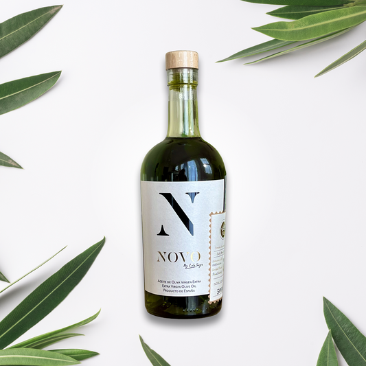 Nobleza del Sur NOVO by Lola Sagra Novello - NEW